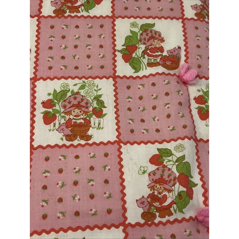 Vintage Strawberry Shortcake Comforter Throw Lap Quilt‎ Toddler 44